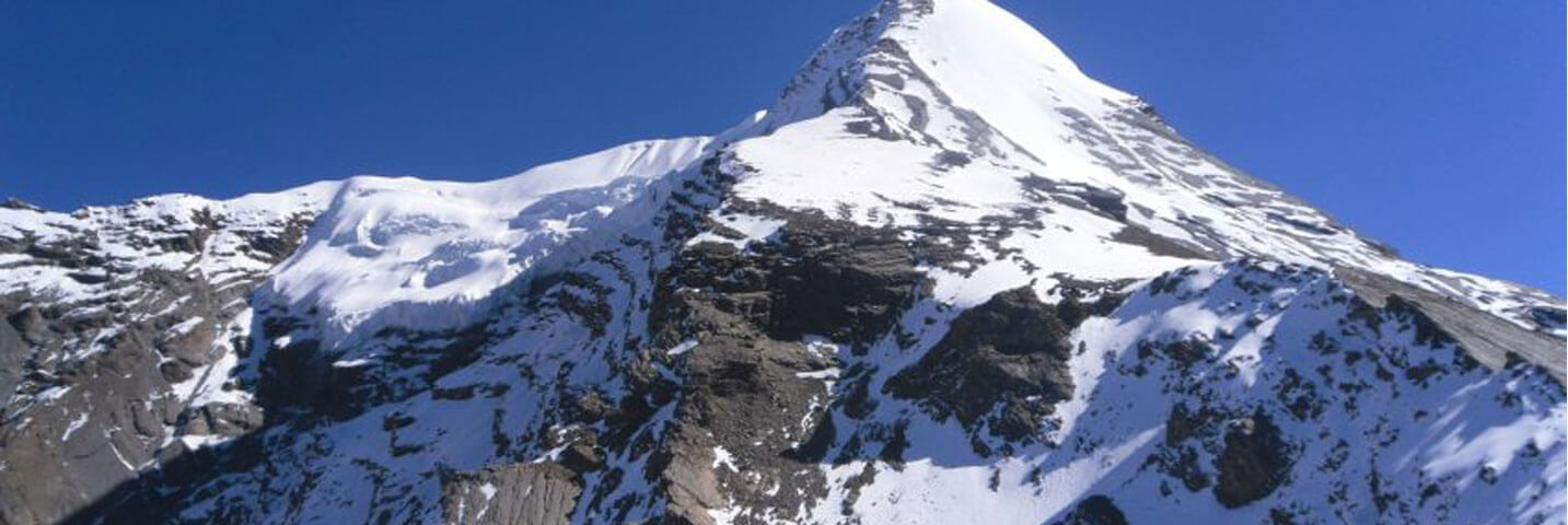 Pisang-Peak