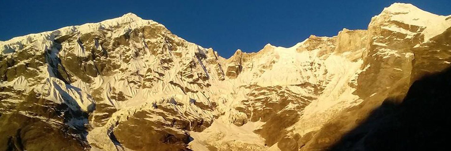 Makalu-Base-Camp-Trek
